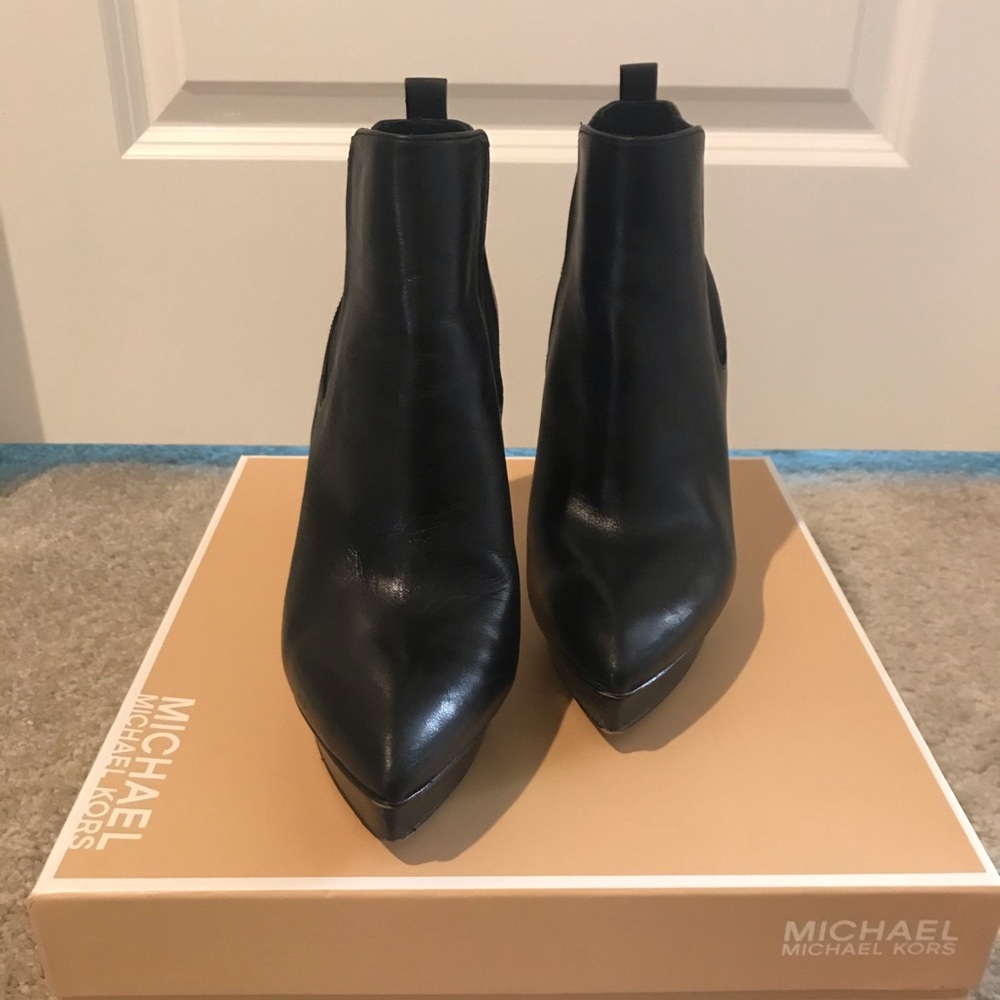 Michael Kors Meadow Leather Booties
